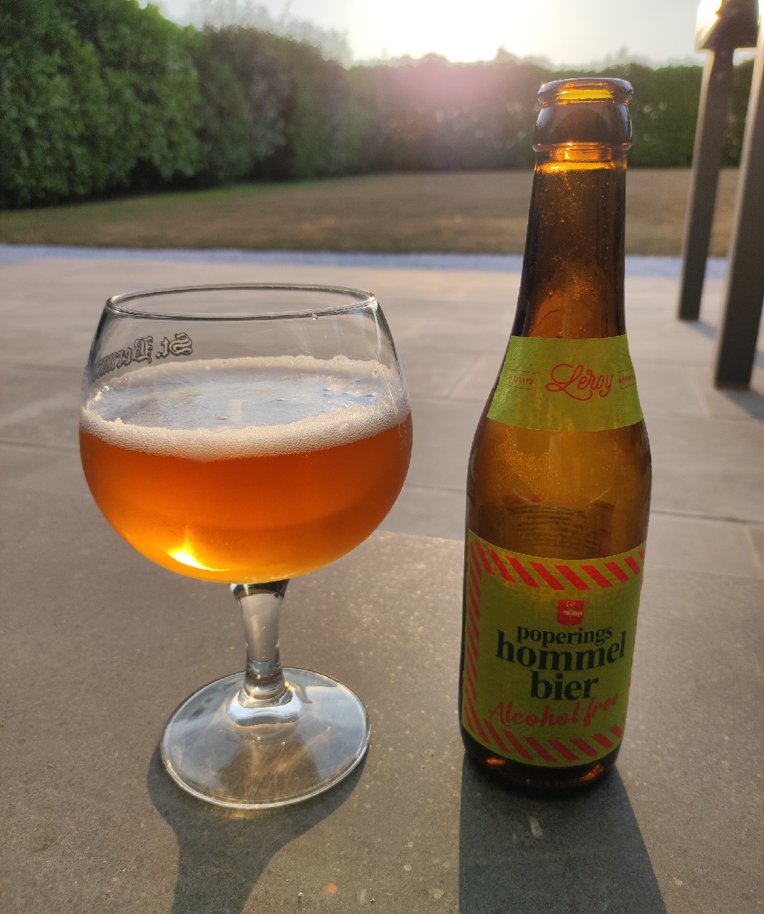 Poperings Hommelbier Alcohol Free, Leroy Breweries