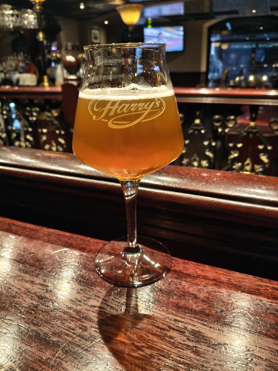 Vestkyst, Kinn Bryggeri