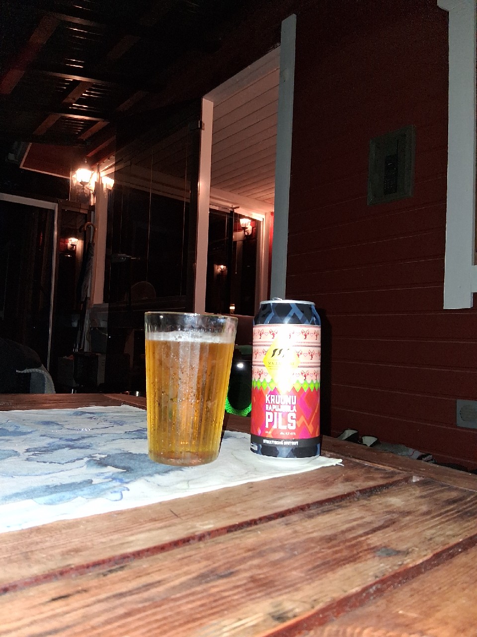Kruunu Rapujuhla Pils, Finland