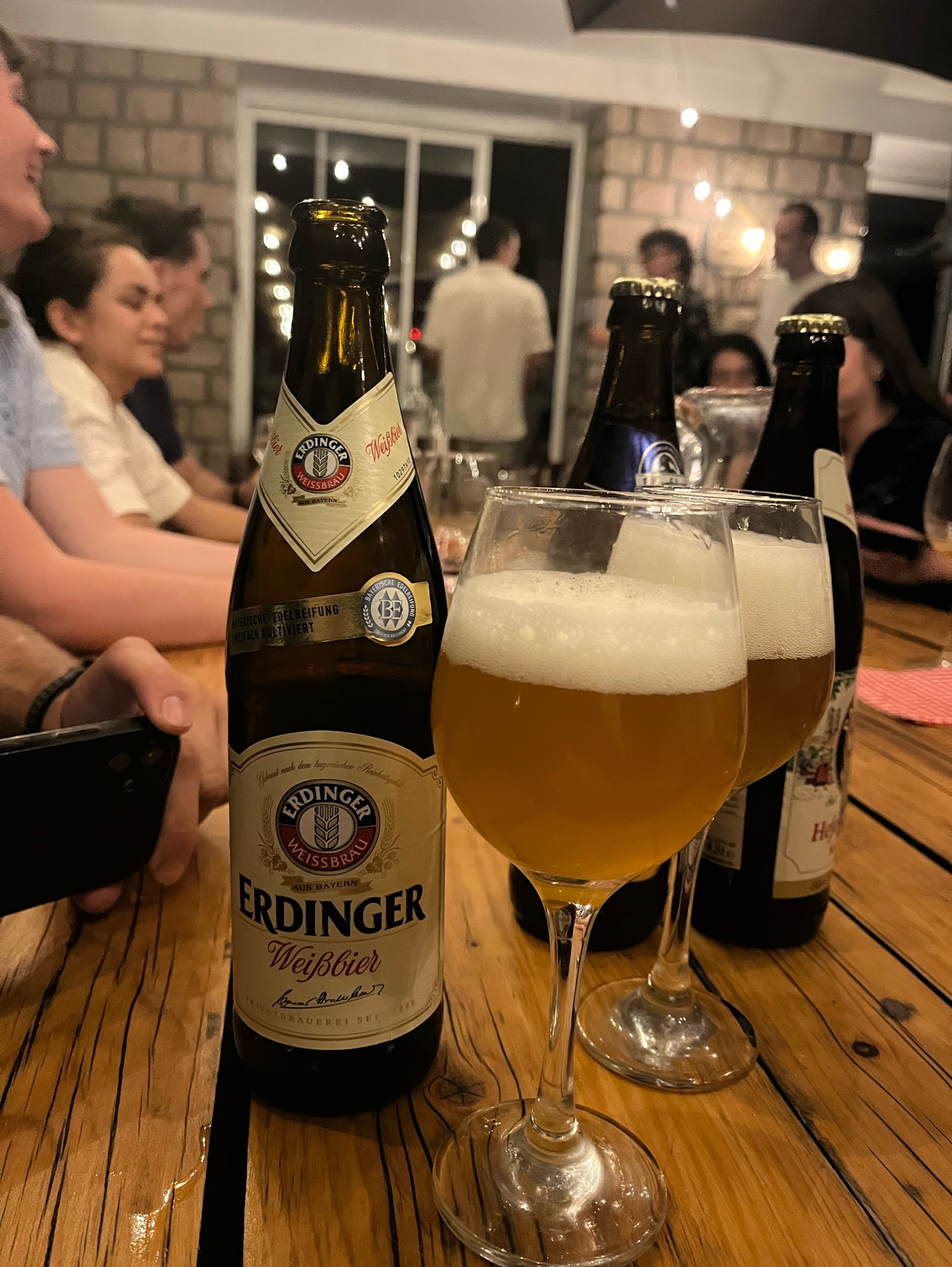 Erdinger Weißbier / Hefe-Weizen, Germany