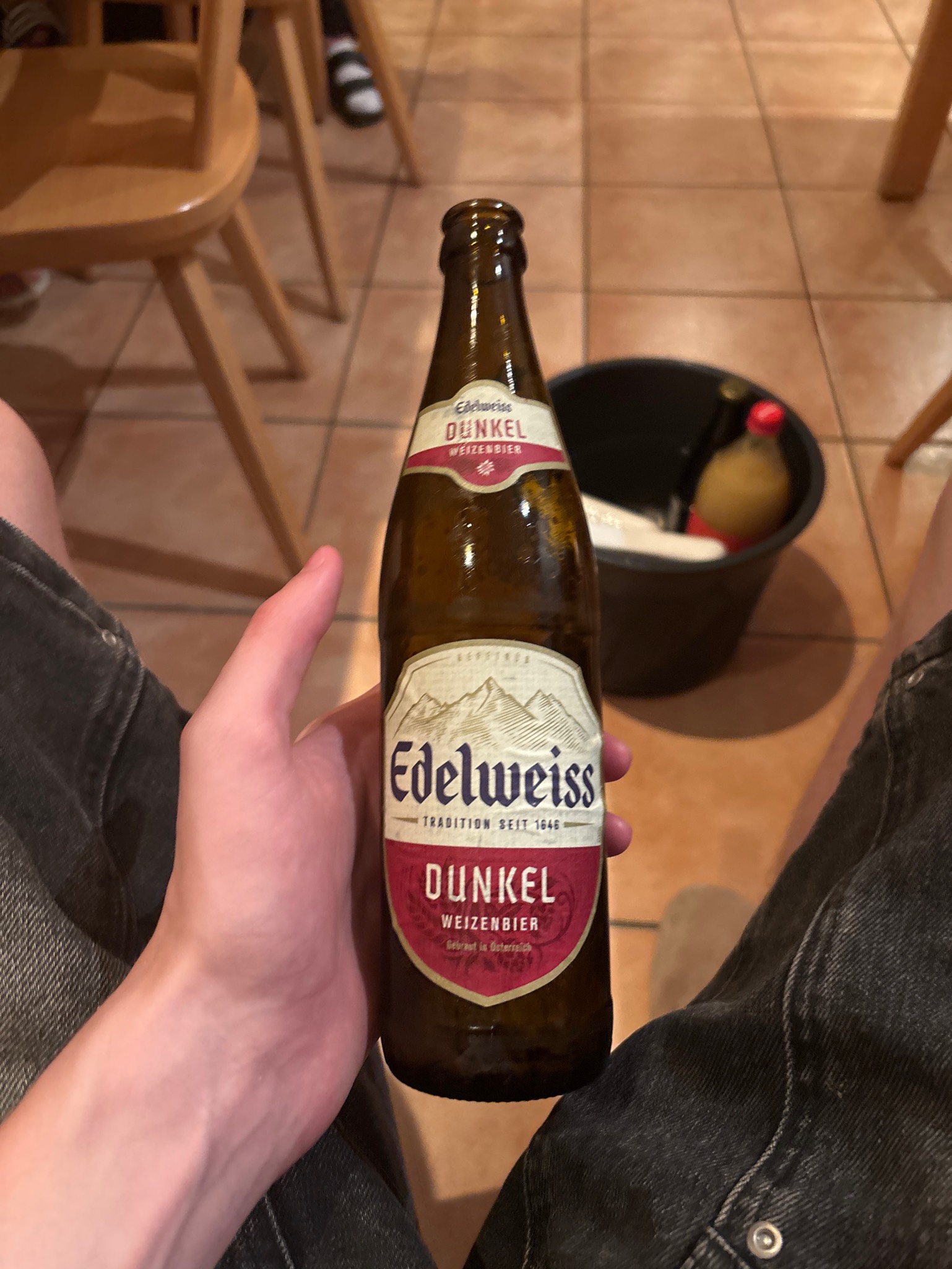Edelweiss Weizenbier Dunkel, Brau Union Österreich (Heineken)
