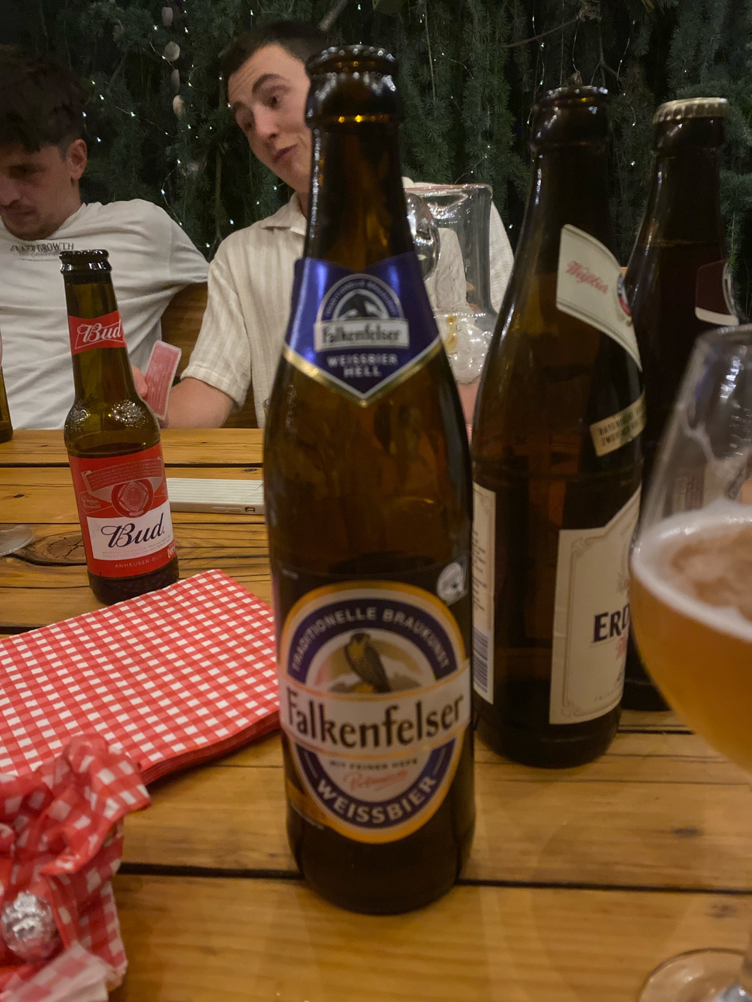 Falkenfelser Weissbier, Bayernbräu Fränkische Saale (Netto)