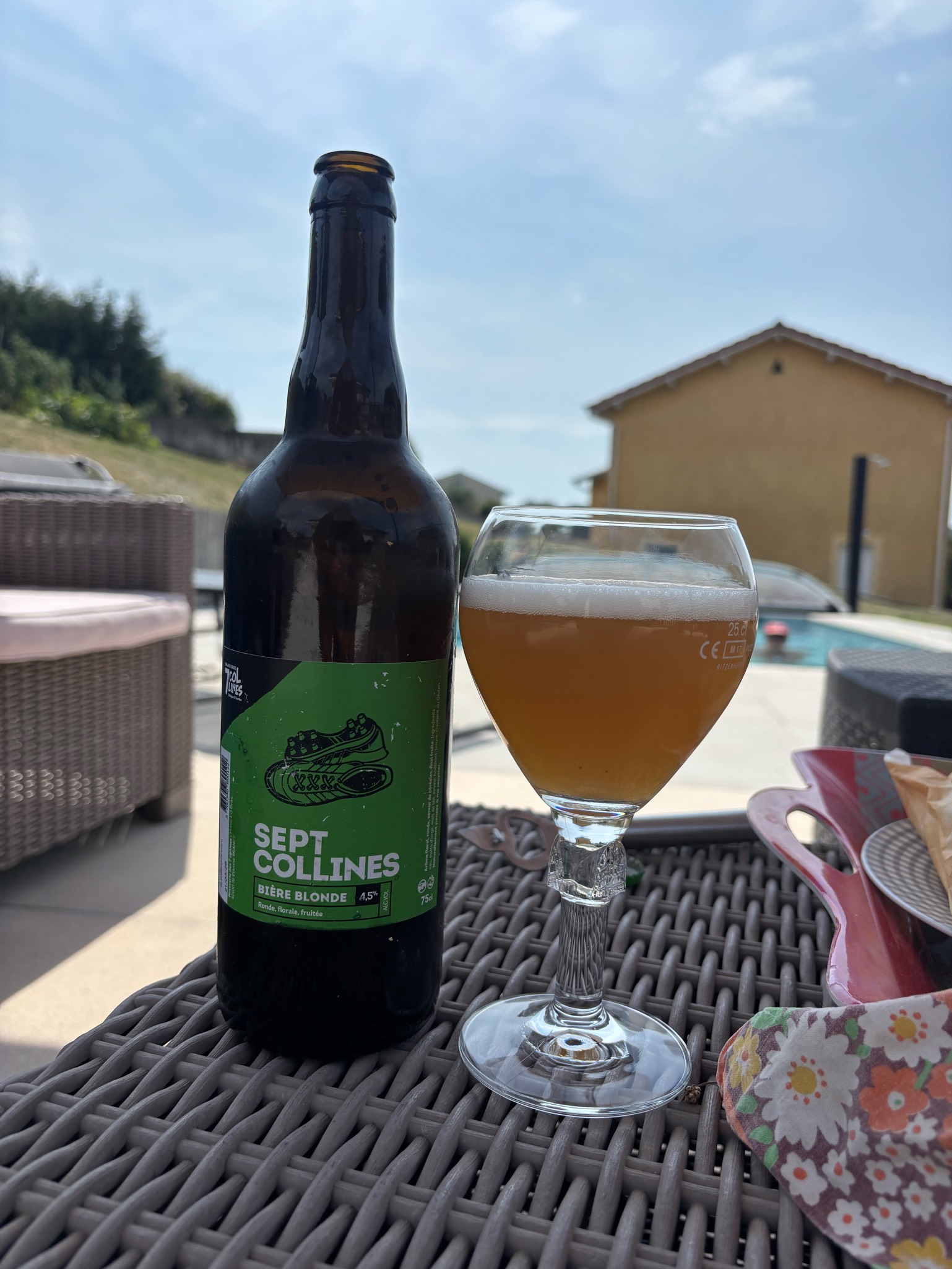Sept Collines Blonde, Brasserie 7 Collines