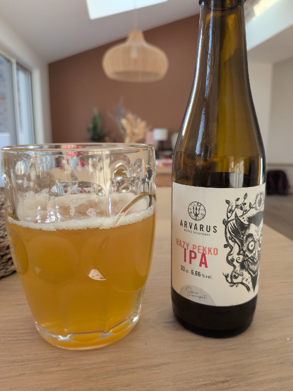 Hazy Pekko IPA, Arvarus