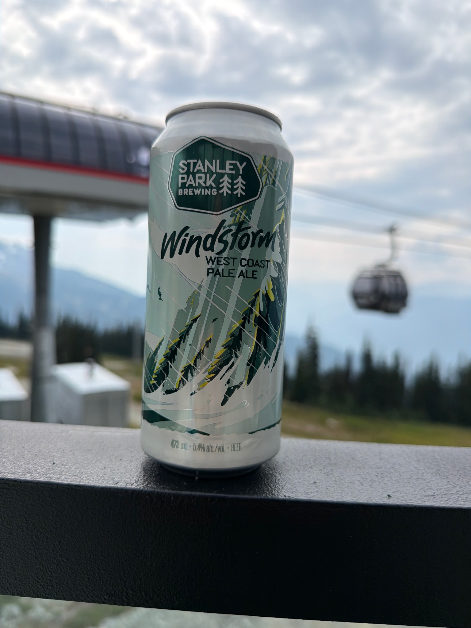 Windstorm Pale Ale, Stanley Park Brewing (ABInBev)