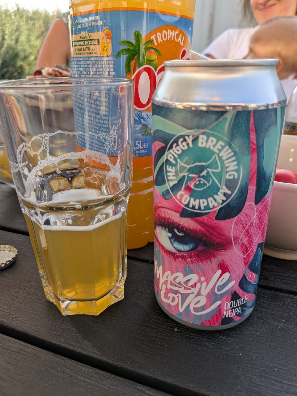 Massive Love, France