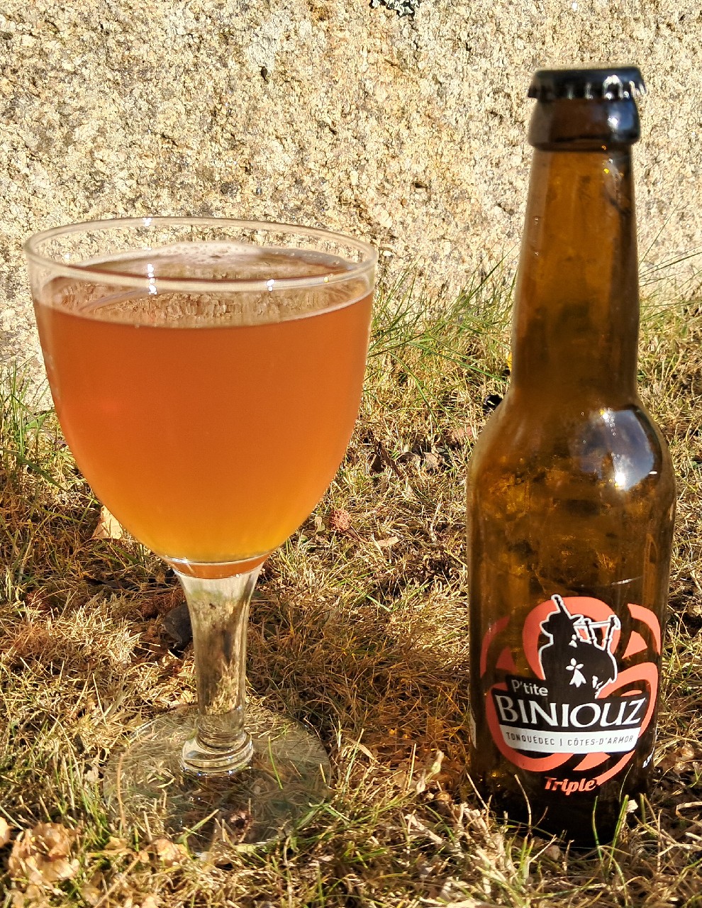 P'tite Biniouz triple, Brasserie Régionale De L'Ouest (Ex L'Hirondelle - Ménez Bré)