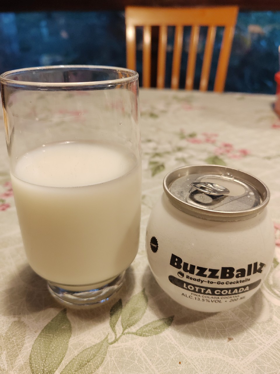 Buzzballz lotta colada, BuzzBallz