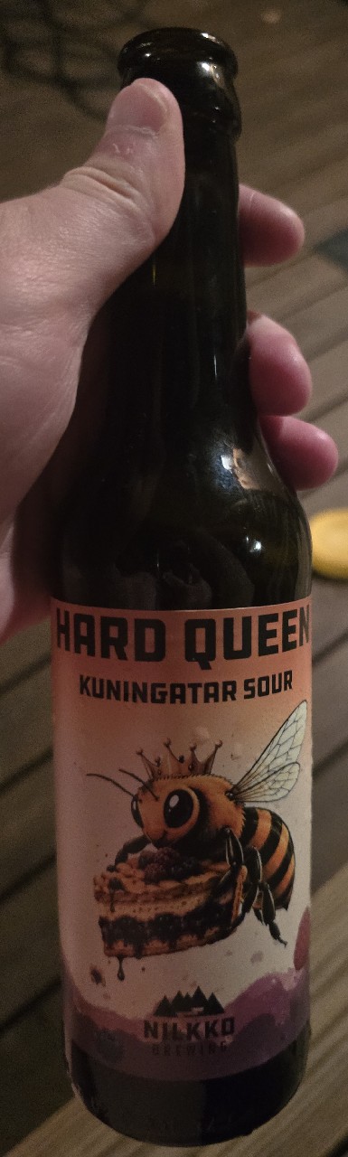 Hard Queen kuningatar sour, Finland