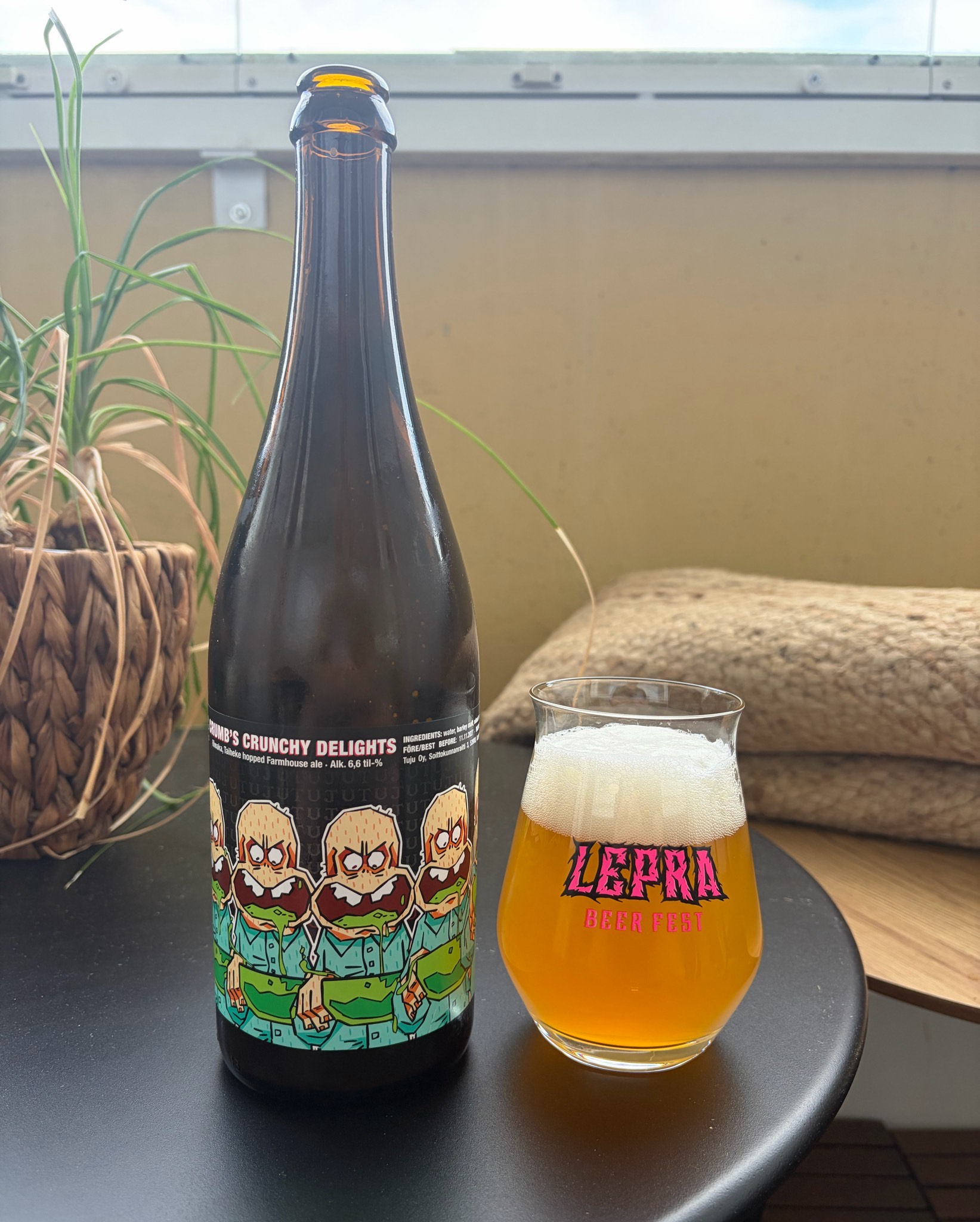 Crumb's Crunchy Delights - Riwaka & Taiheke, Finland
