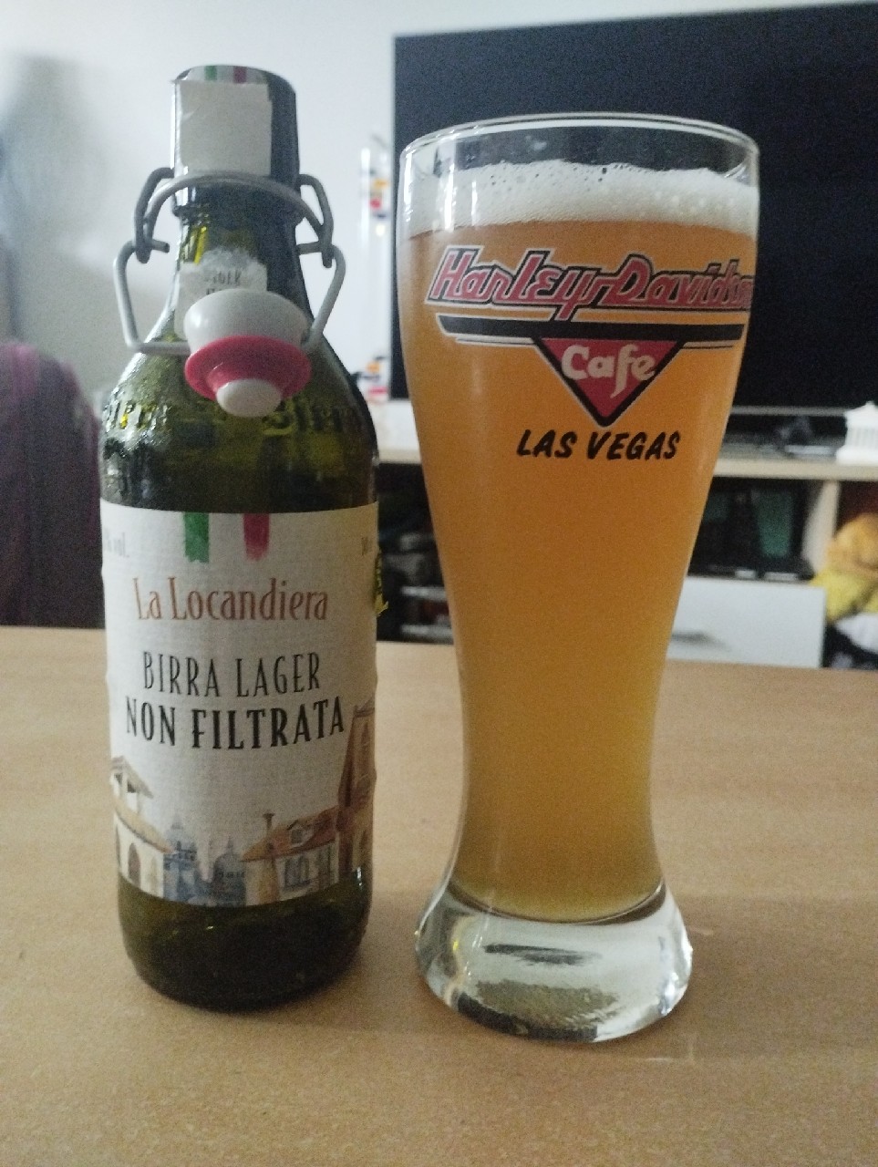 Birra Lager non filtrata, La Locandiera