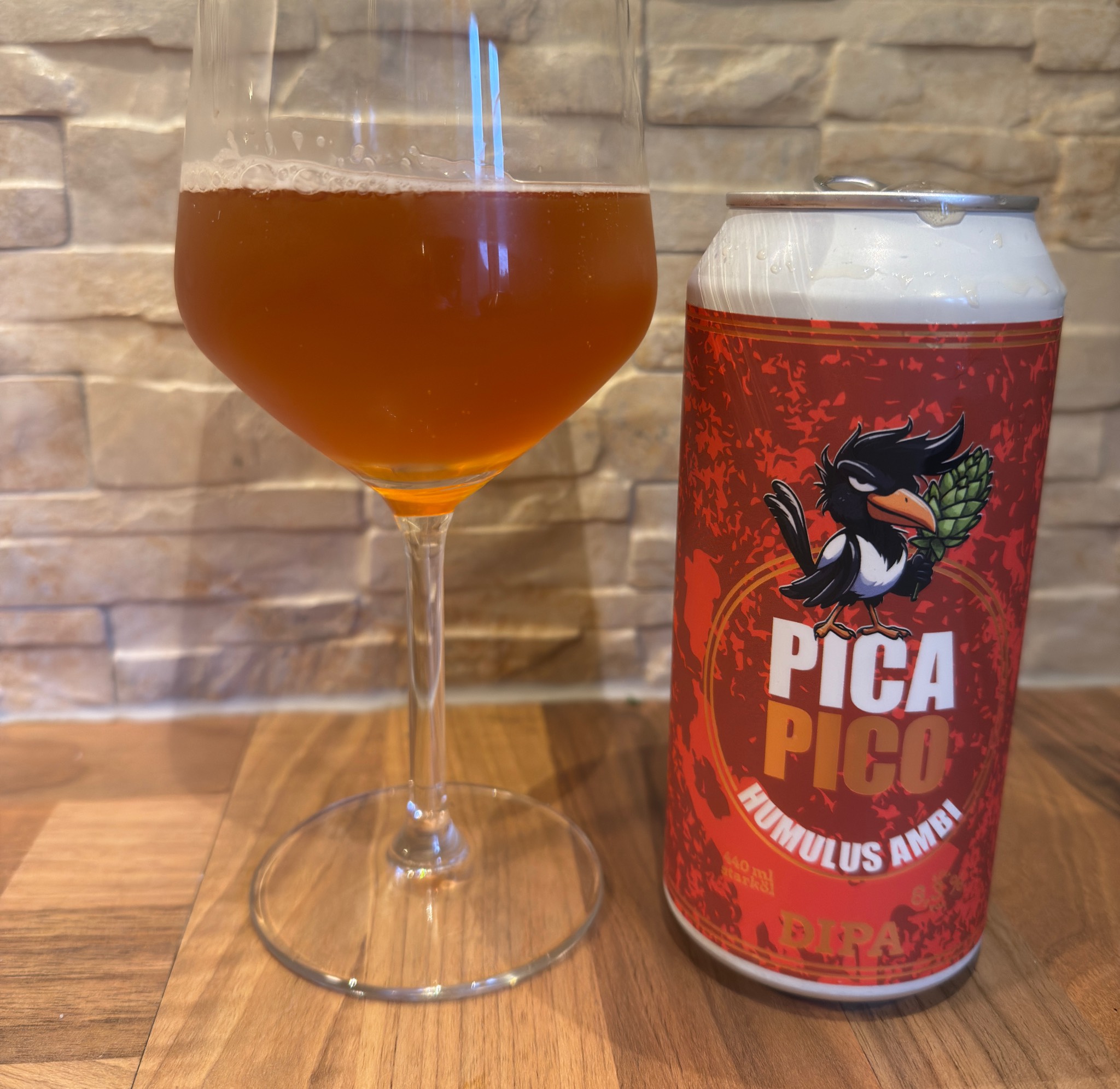 Humulus Ambi, Pica Pico