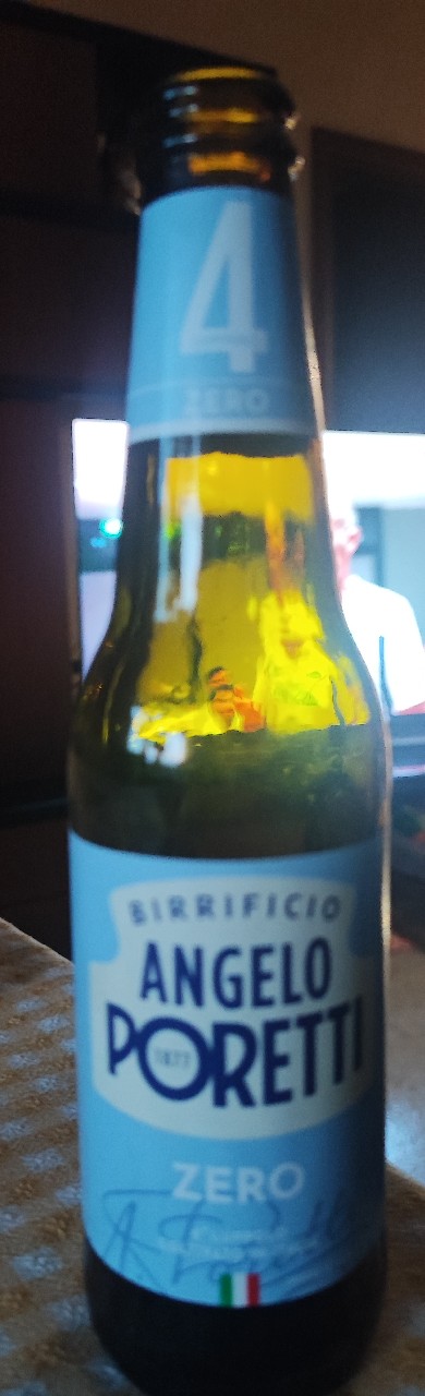 4 Luppoli Zero Zero, Birrificio Angelo Poretti (Carlsberg Group)