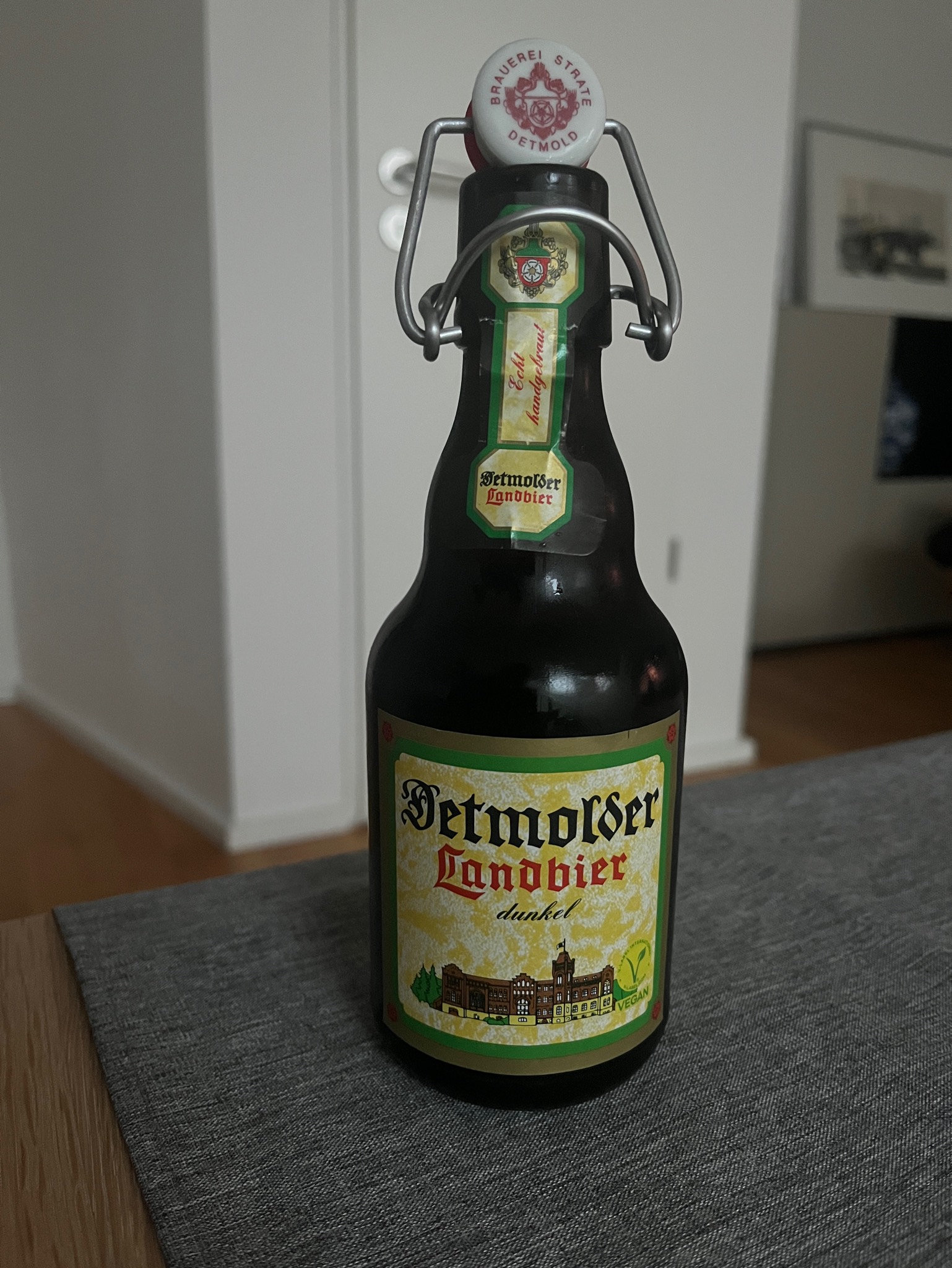 Detmolder Landbier dunkel, Privat-Brauerei Strate Detmold