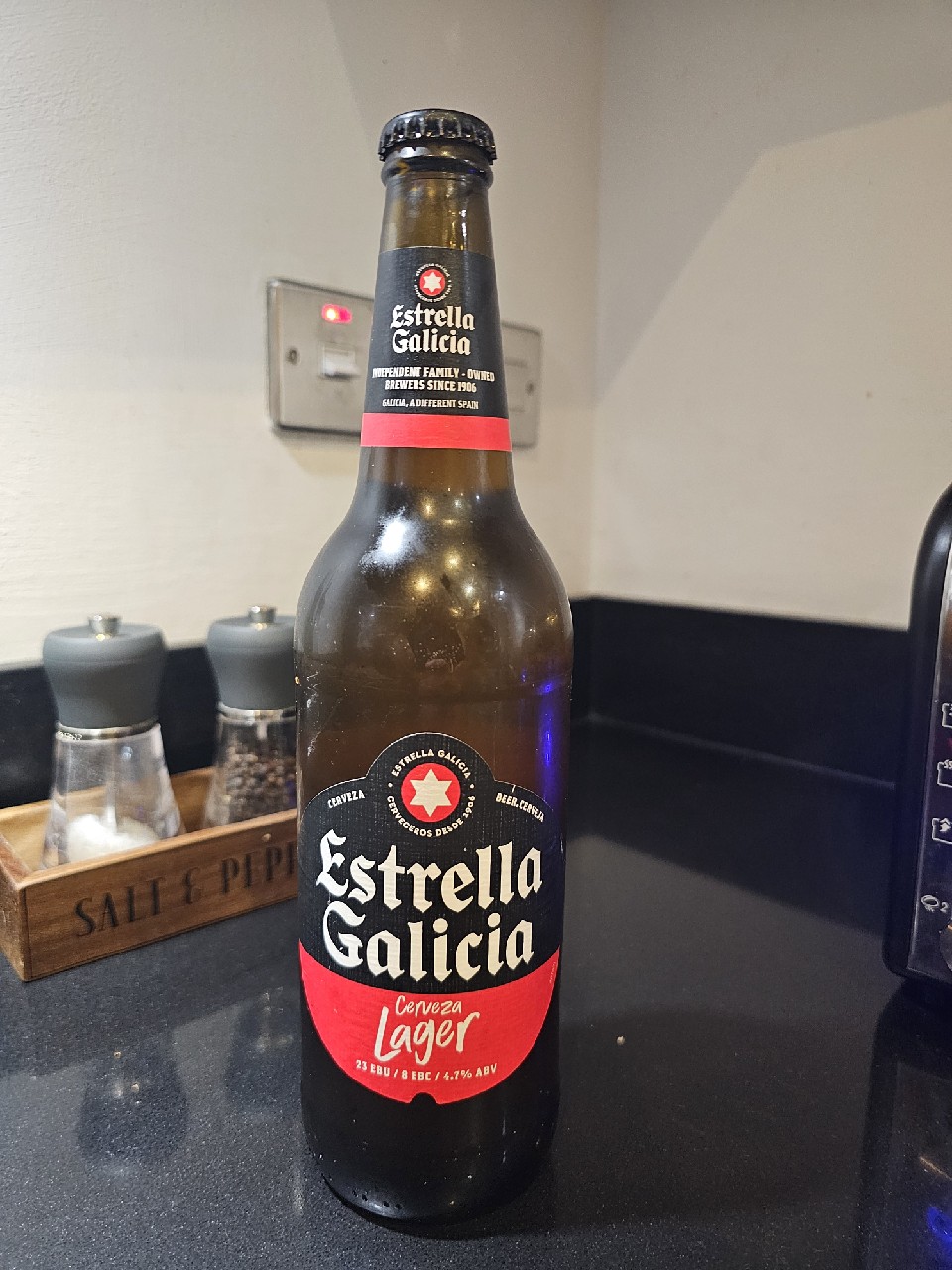 Estrella Galicia Especial, Spain
