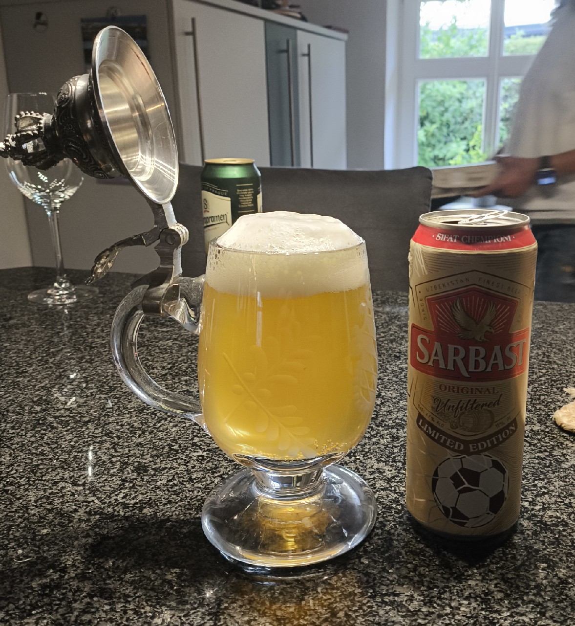 sarbast unfiltered, Sarbast Plus (Carlsberg)