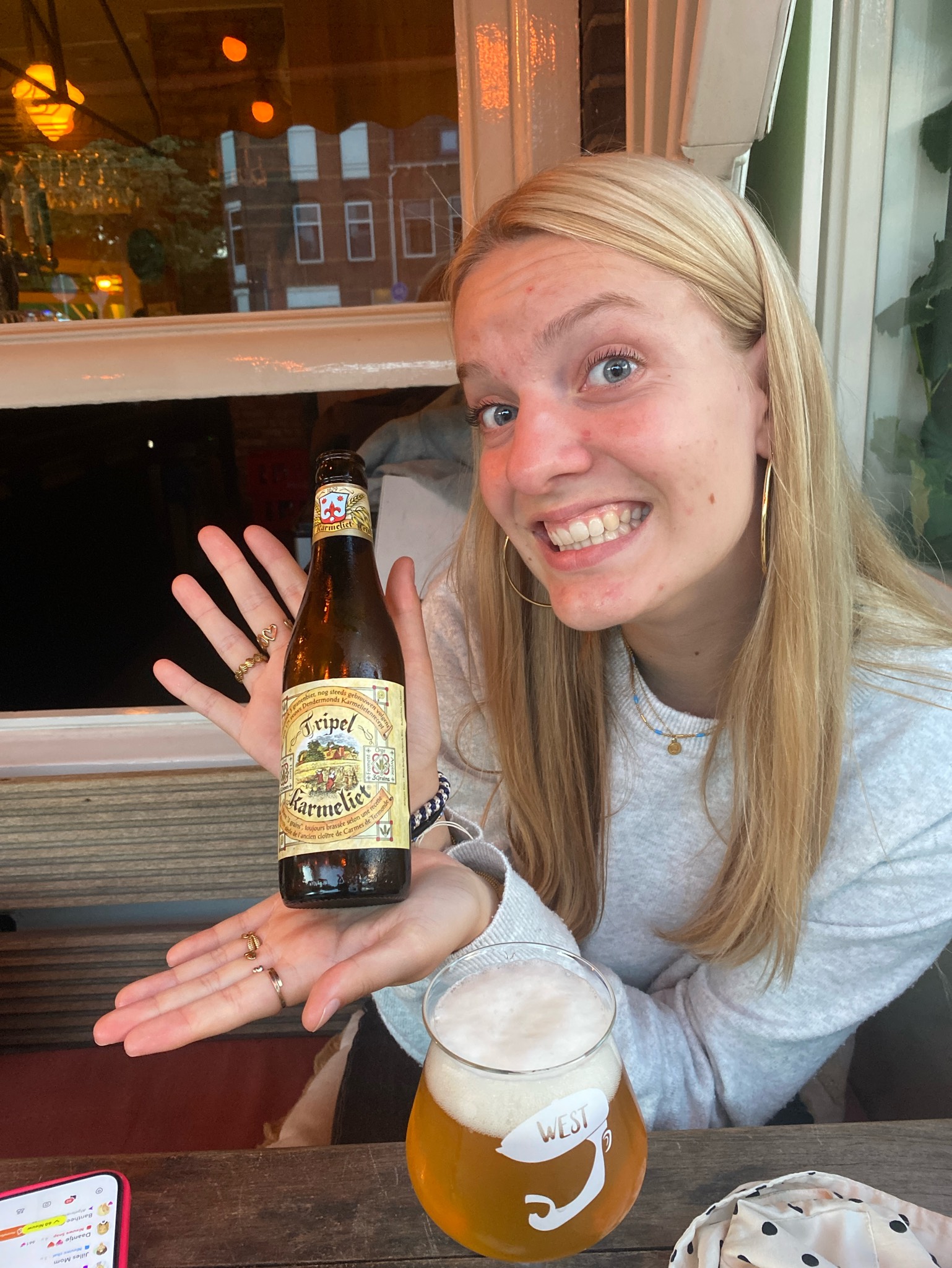Tripel Karmeliet, Belgium