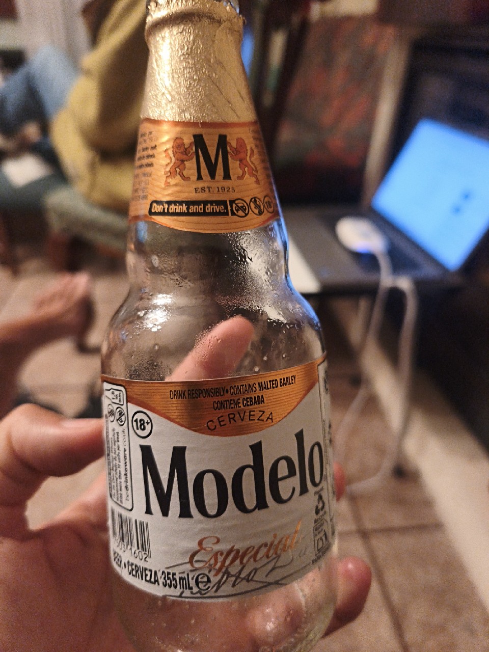 Modelo Especial, Mexico