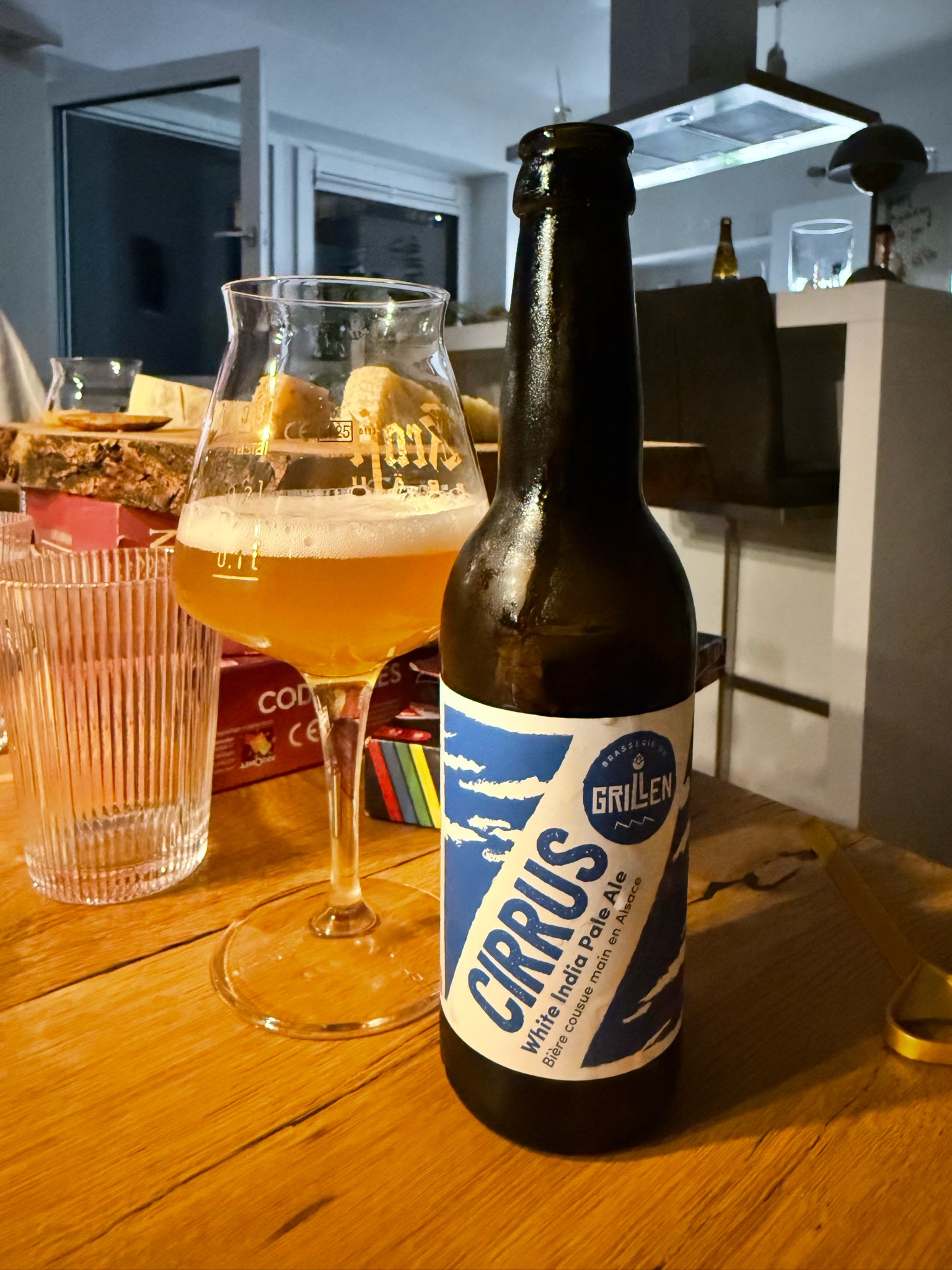 Cirrus, Brasserie Du Grillen
