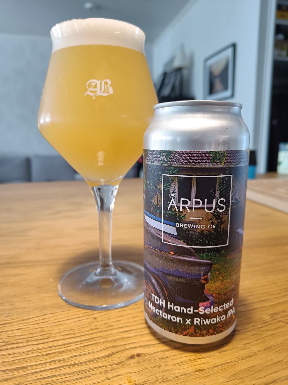 Tdh hand-selected nectaron x riwaka, Ārpus Brewing Co.