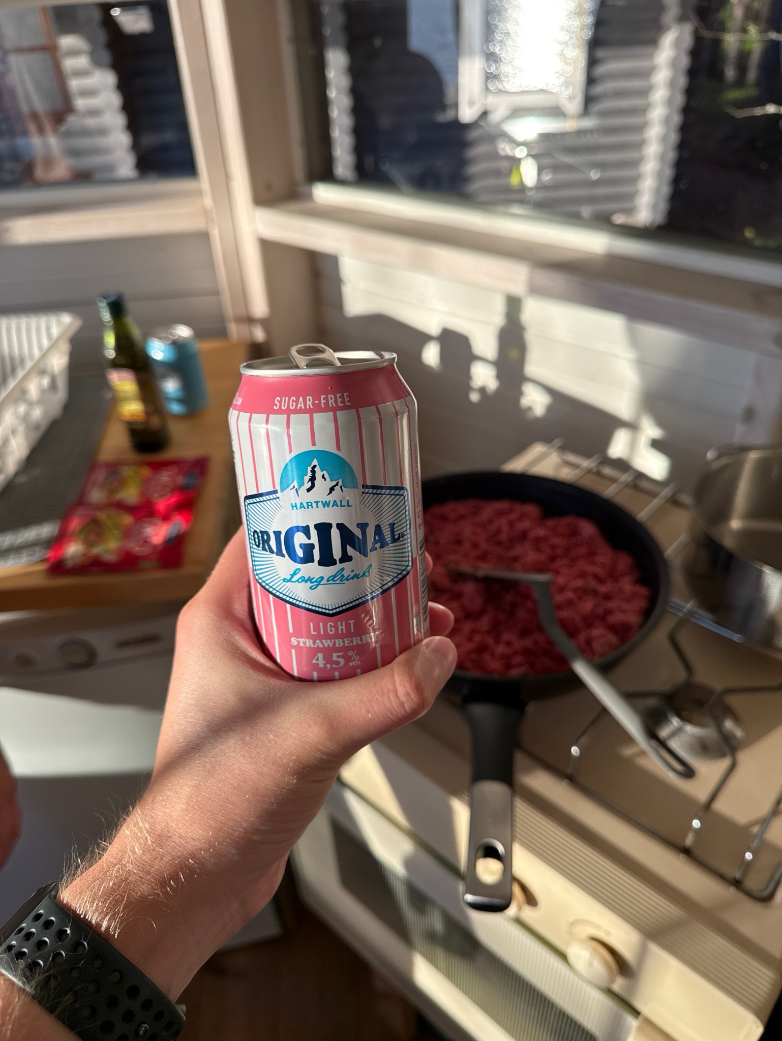 Original Long Drink Strawberry Light, Finland