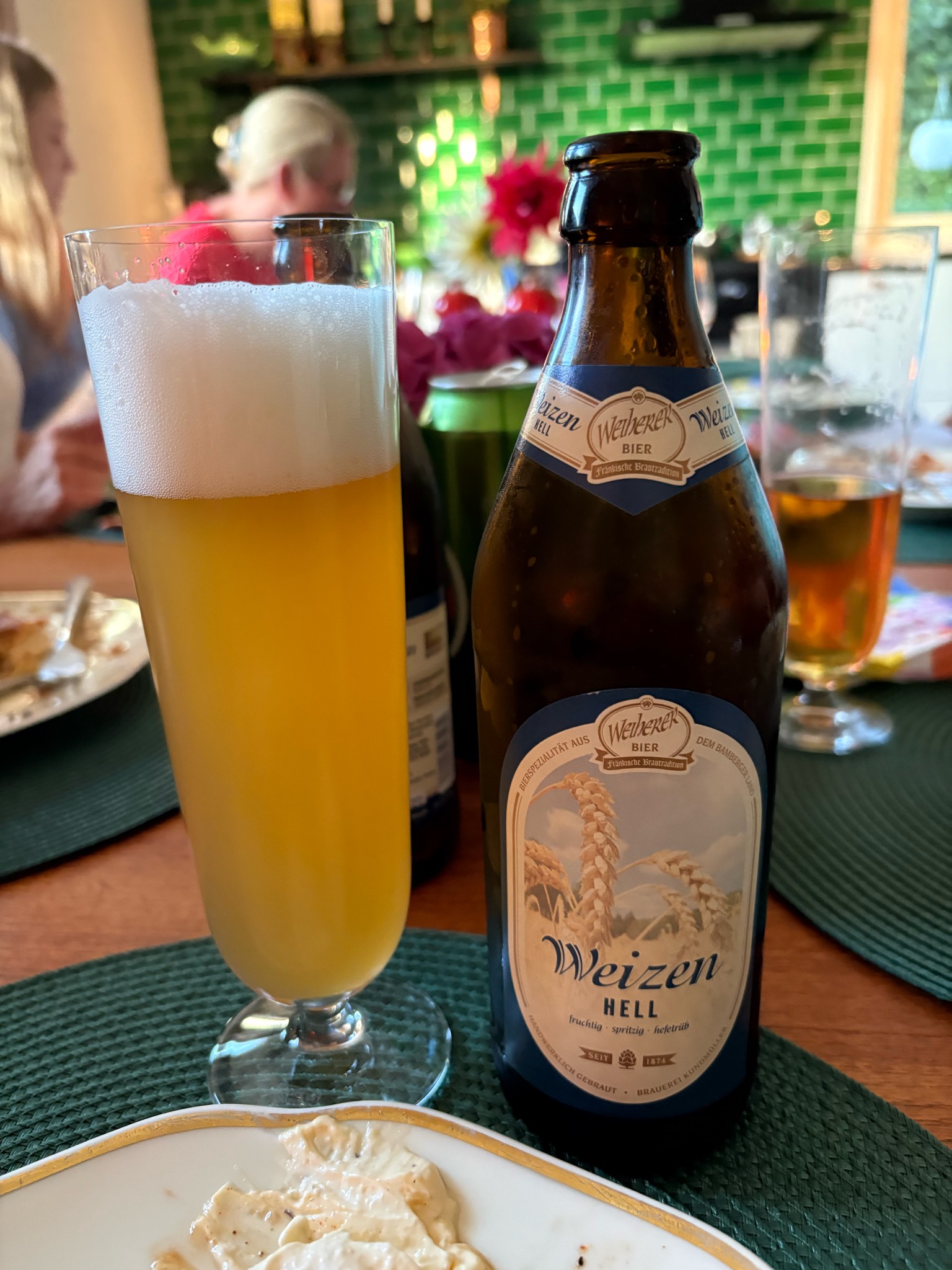 Weiherer Weizen Hell, Brauerei-Gasthof Kundmüller