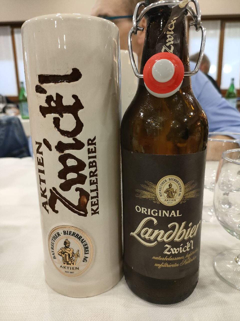 Aktien Zwick'l Kellerbier, Germany
