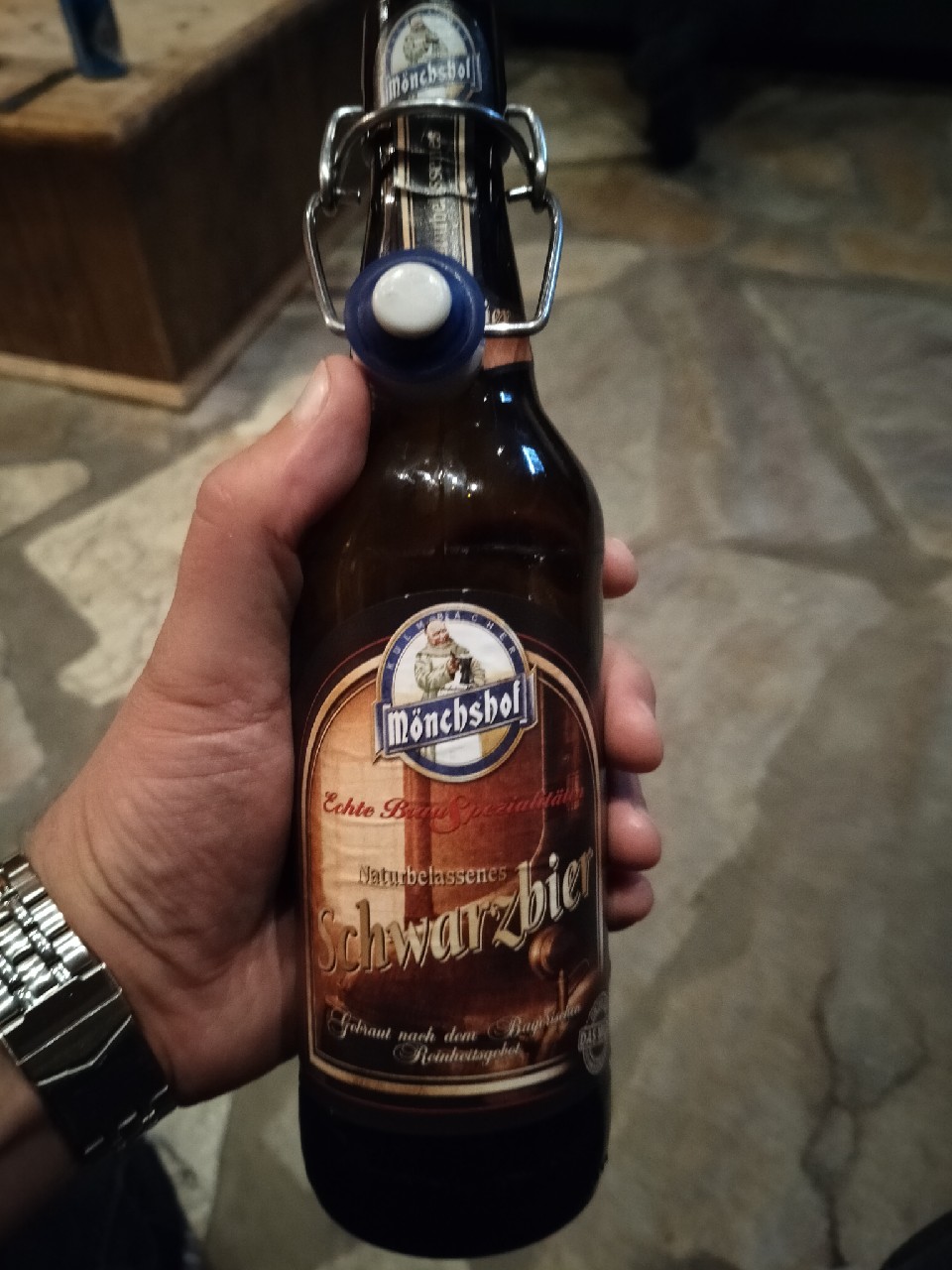 Mönchshof Naturbelassenes Schwarzbier, Kulmbacher Brauerei