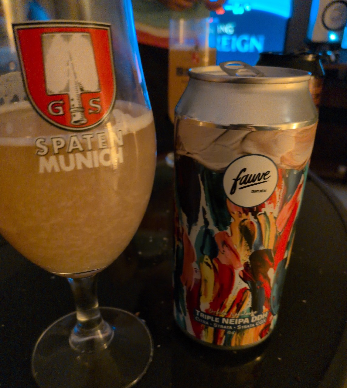 Orbite Nébuleuse, Fauve