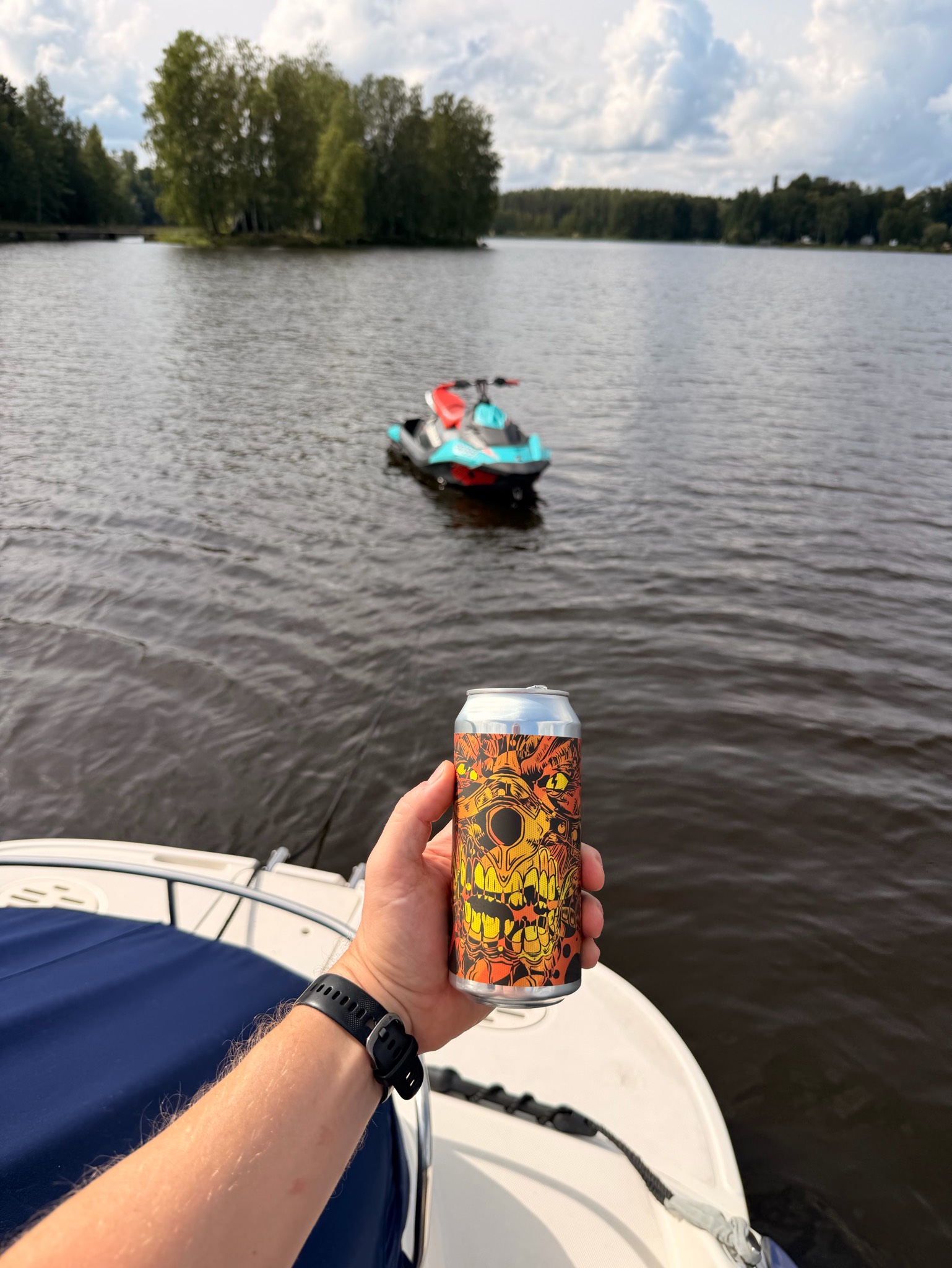 Shiny And Gold, Finland