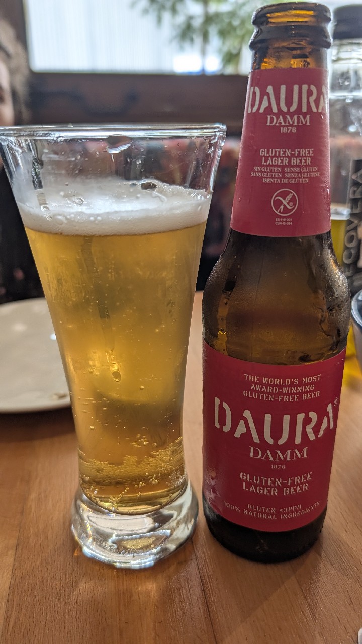 Daura, Damm