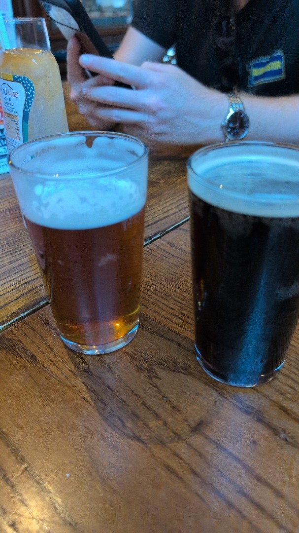 Beer O'Clock, Reedley Hallows Brewing Company