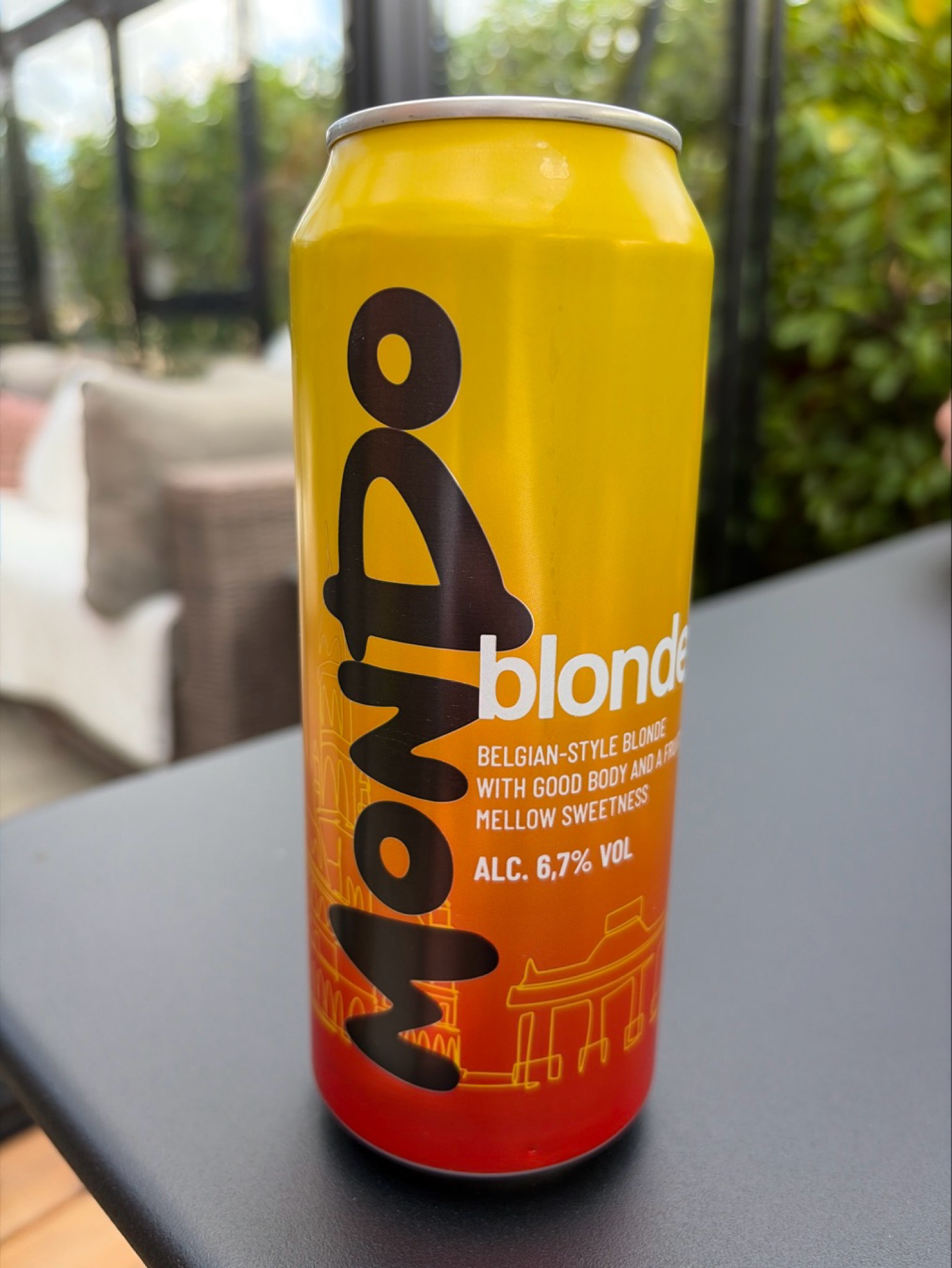 mondo blonde, Spivi Denmark APS