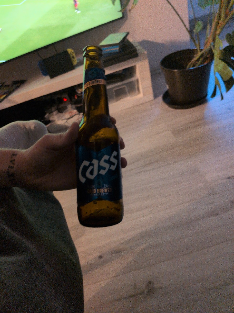 Cass Fresh Cold brewed, Oriental Brewery (AB-InBev)