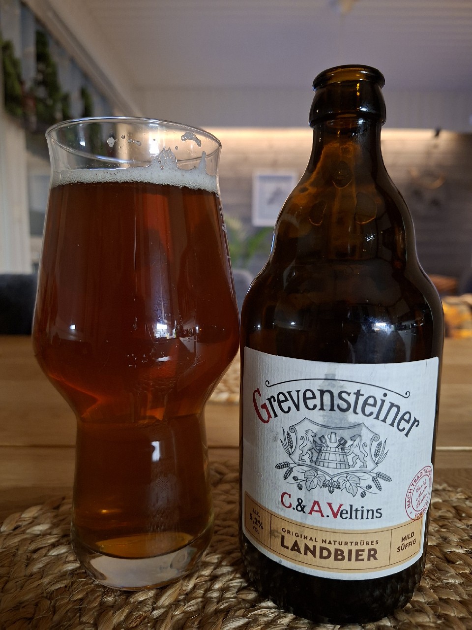 Grevensteiner Original Naturtrübes Landbier, Brauerei C.& A. Veltins