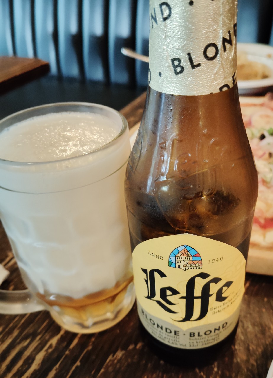 Leffe Blonde | Blond, Belgium