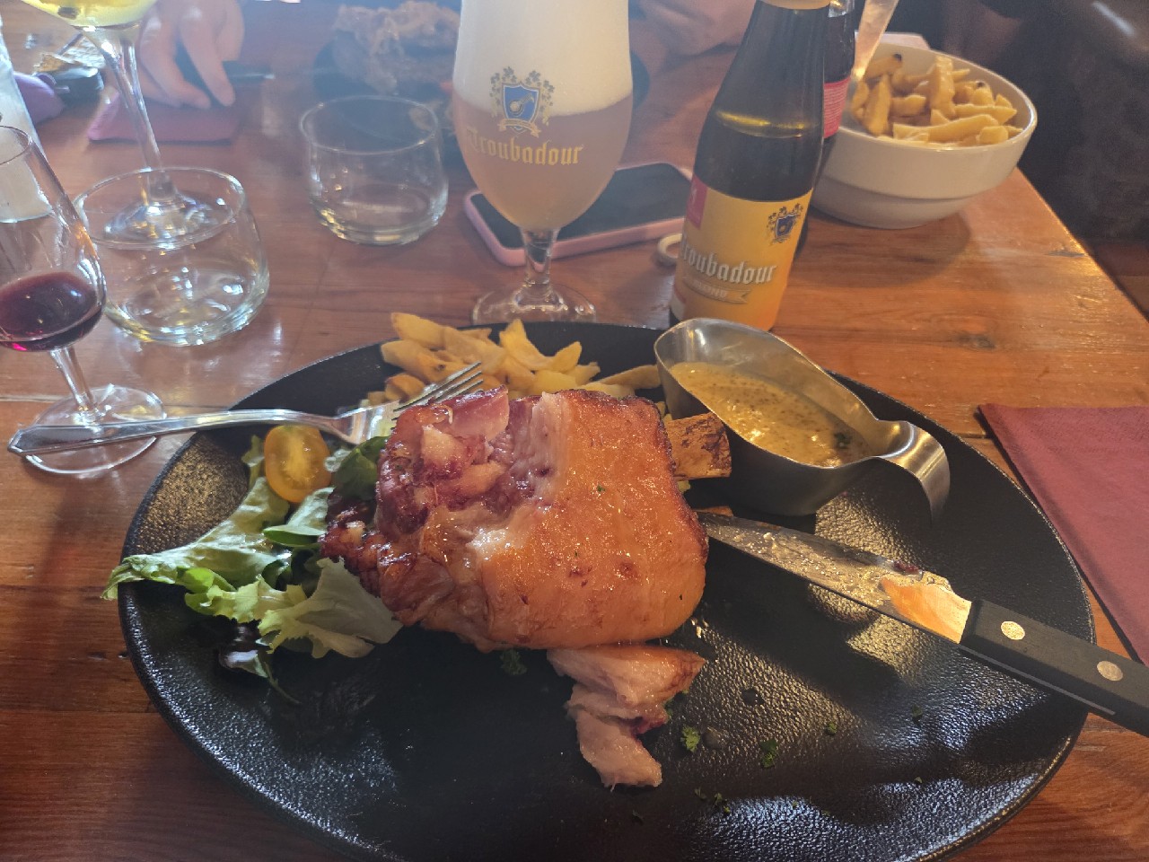 Troubadour Blond, Brouwerij The Musketeers