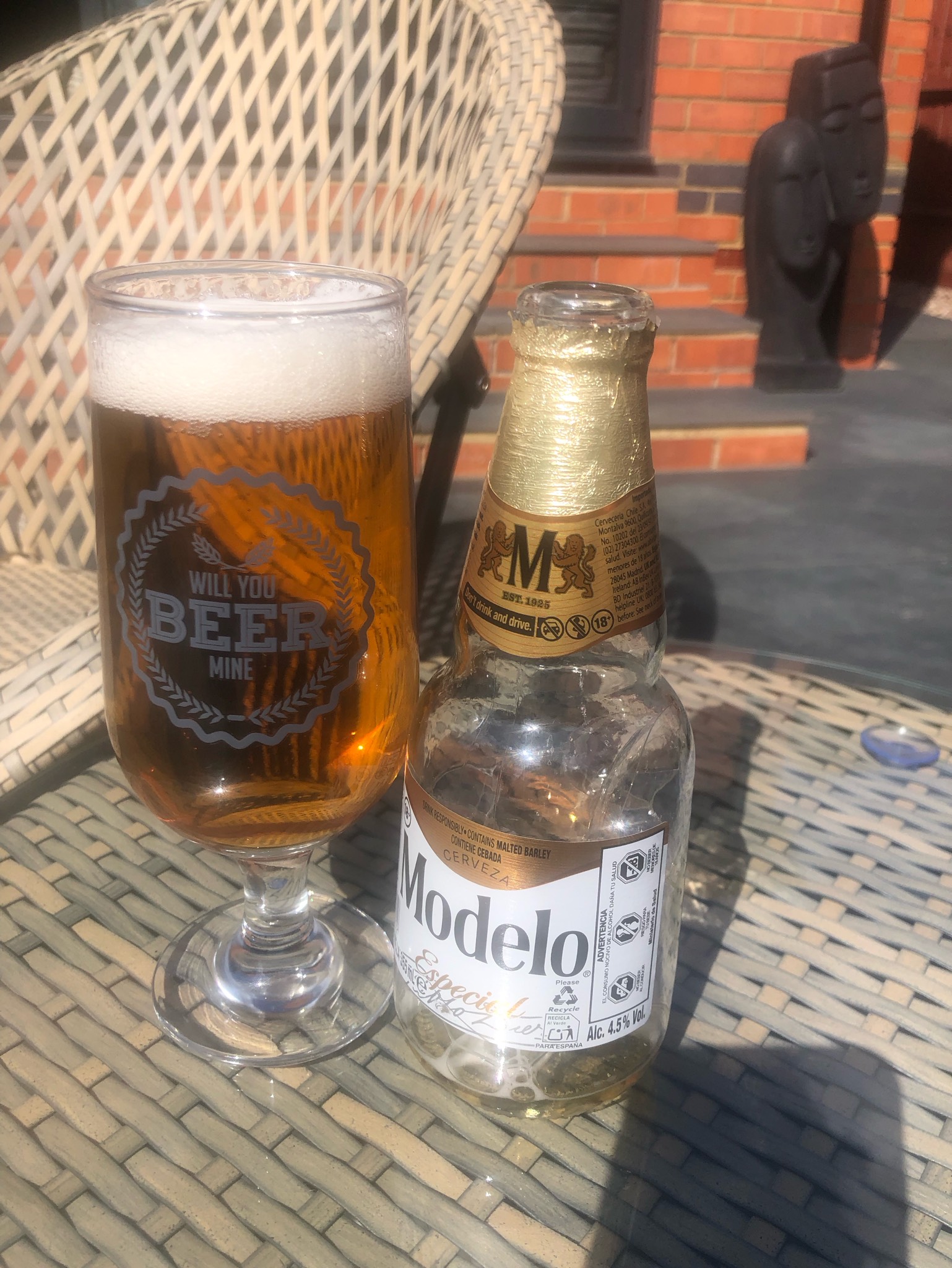 Modelo Especial, Grupo Modelo (ABInBev)