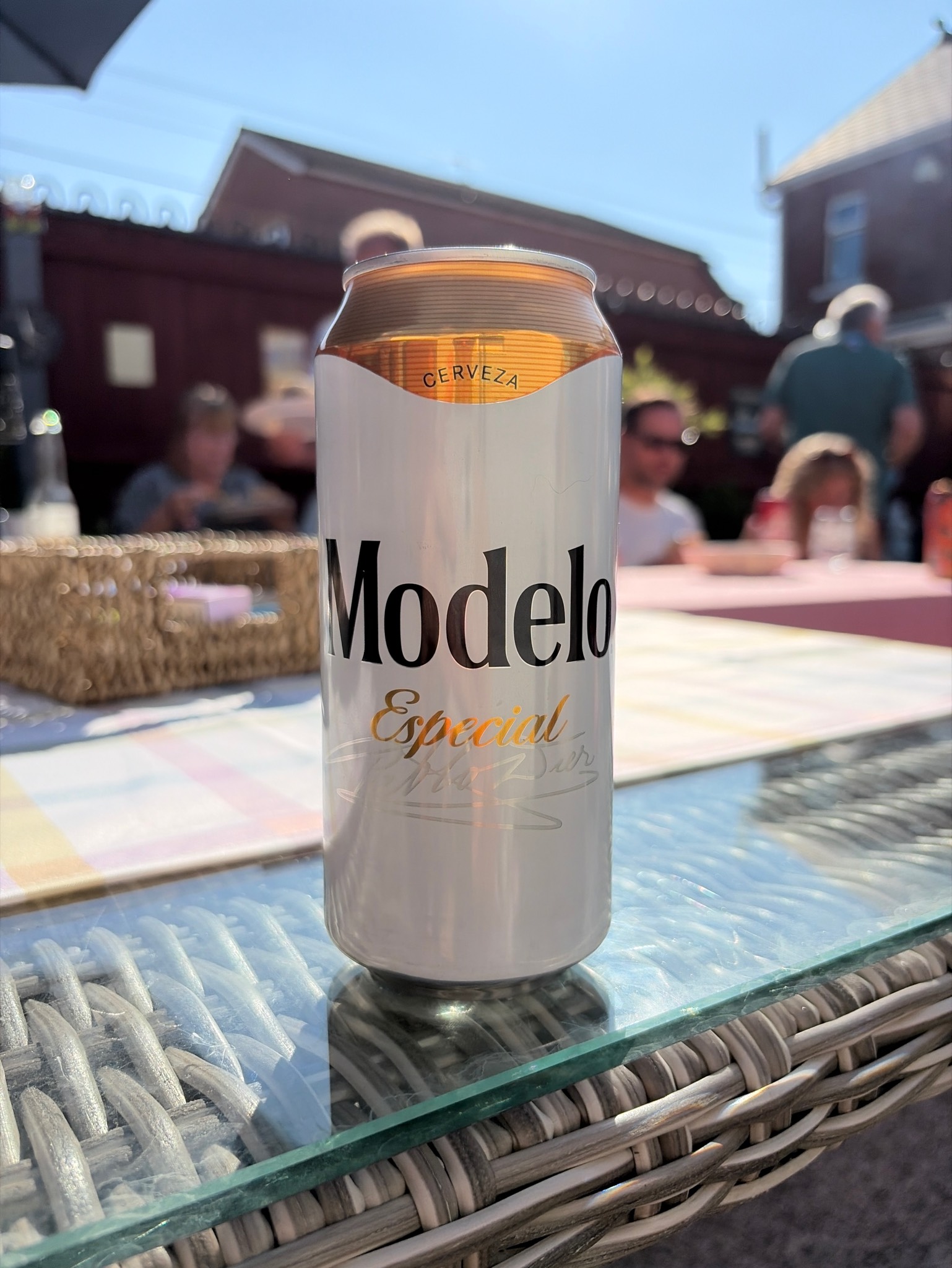 Modelo Especial, Grupo Modelo (ABInBev)