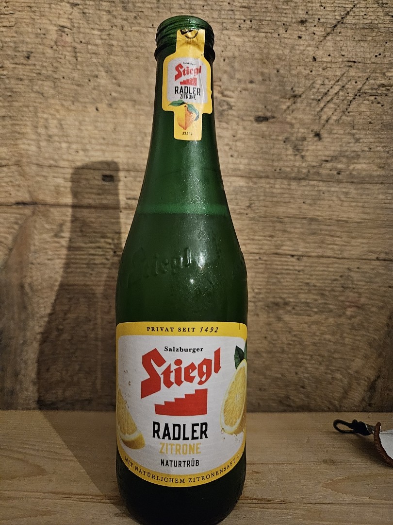 Stiegl Radler Zitrone Naturtrüb, Stieglbrauerei zu Salzburg