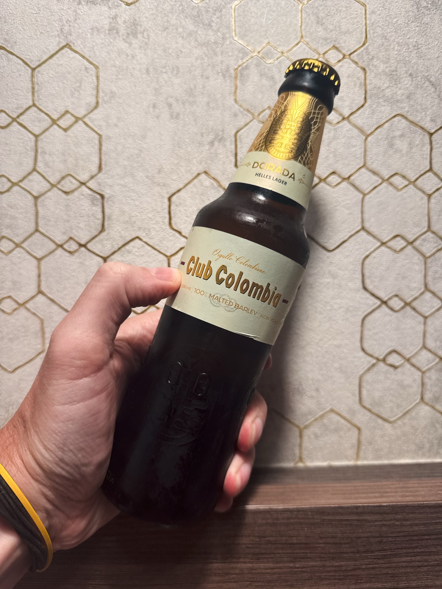 Club Colombia Dorada, Cervecería Bavaria (AB InBev)
