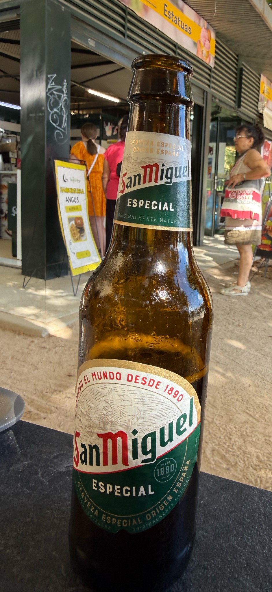 San Miguel Especial, San Miguel Spain (Grupo Mahou-San Miguel)