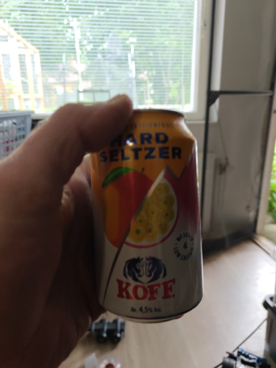 KOFF Hard Seltzer Mango-Passionfruit, Finland