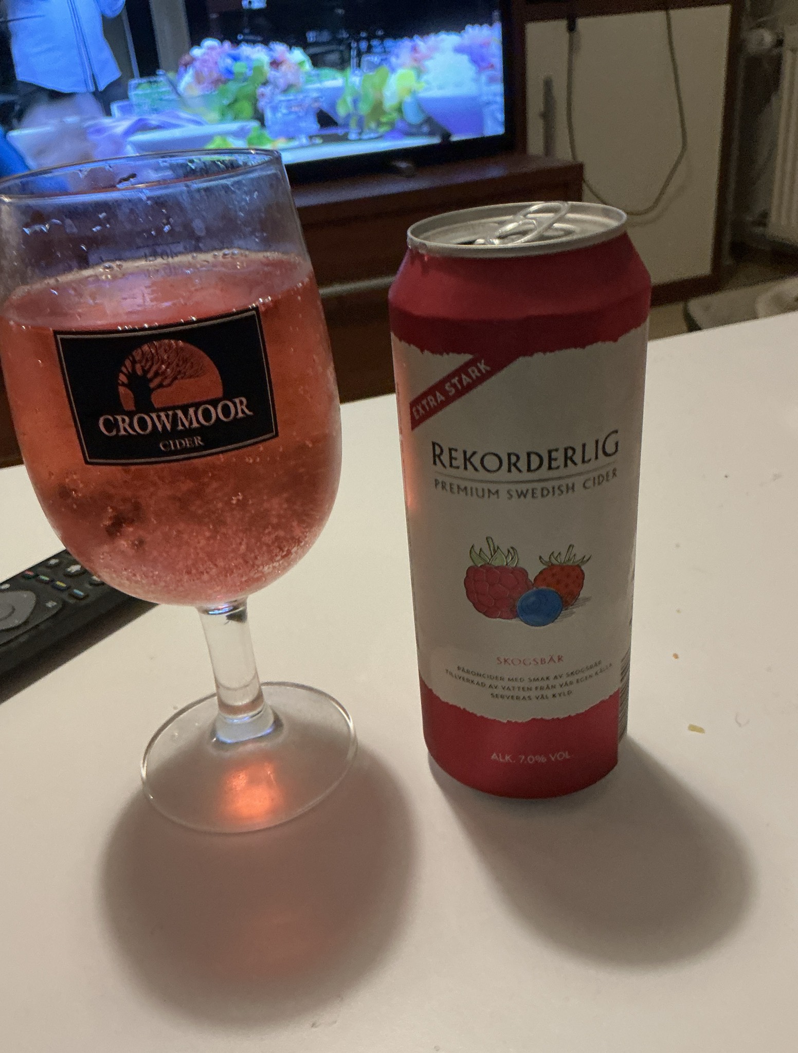 Rekorderlig Wild Berries Extra Strong, Åbro Bryggeri