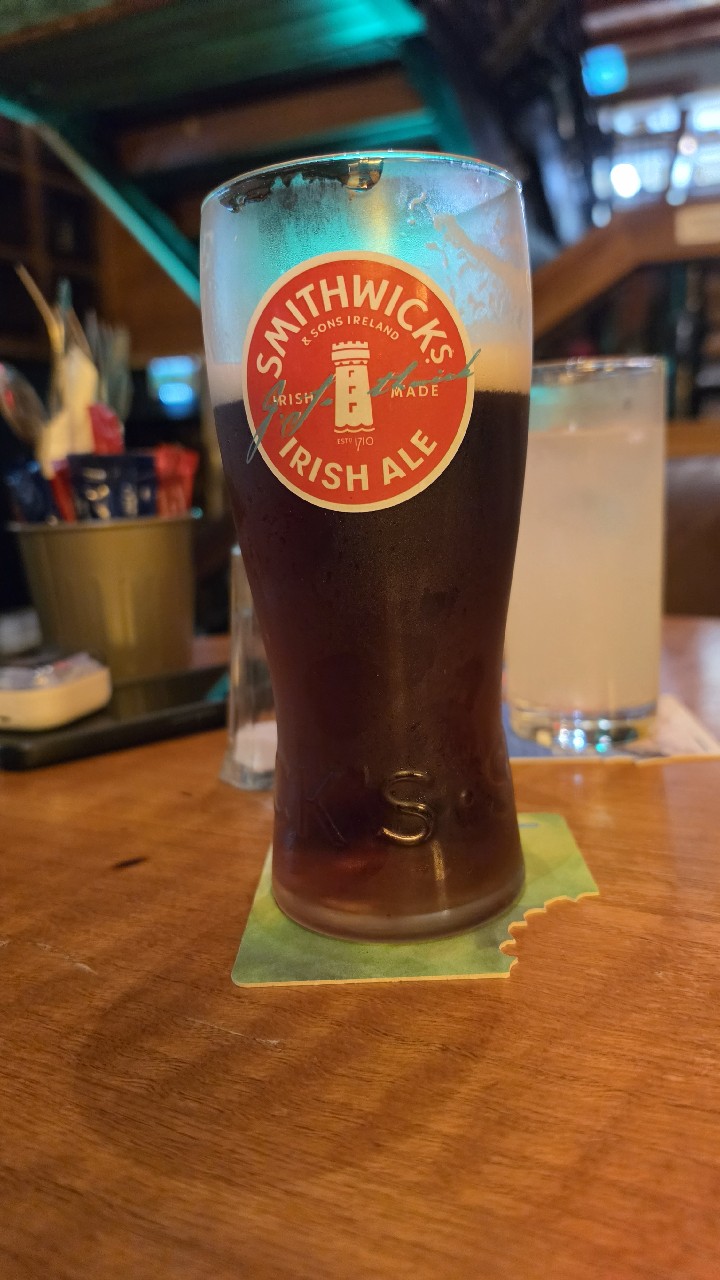 Smithwicks Red Ale, Smithwicks & Sons Ireland (Diageo)