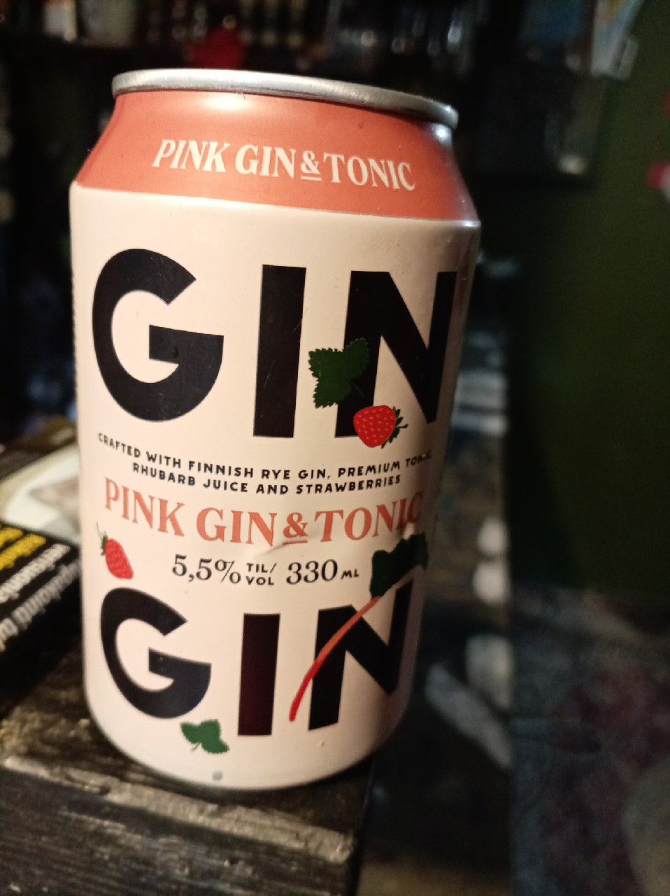 Pink Gin & Tonic, Finland