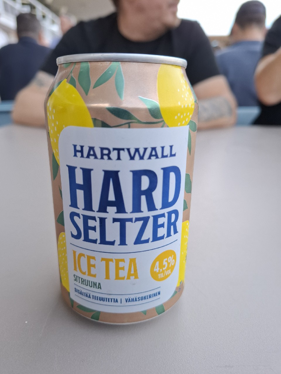 Hard Seltzer Ice Tea Sitruuna, Finland