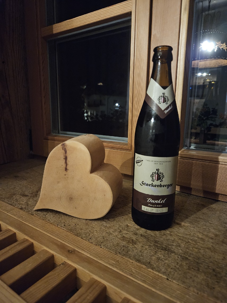 Gold Spezial dunkel, Brauerei Schloss Starkenberg