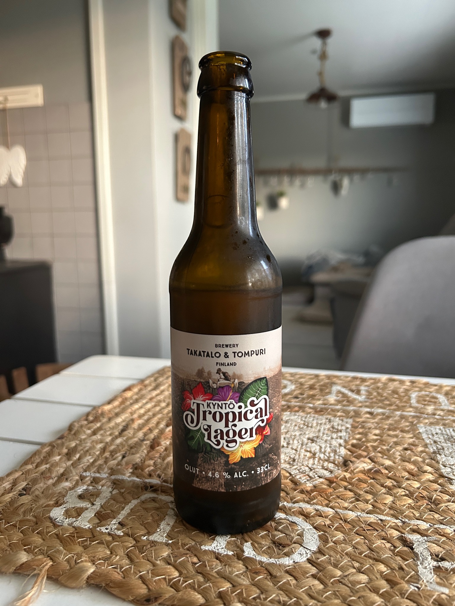 Kyntö Tropical Lager, Takatalo & Tompuri Brewery