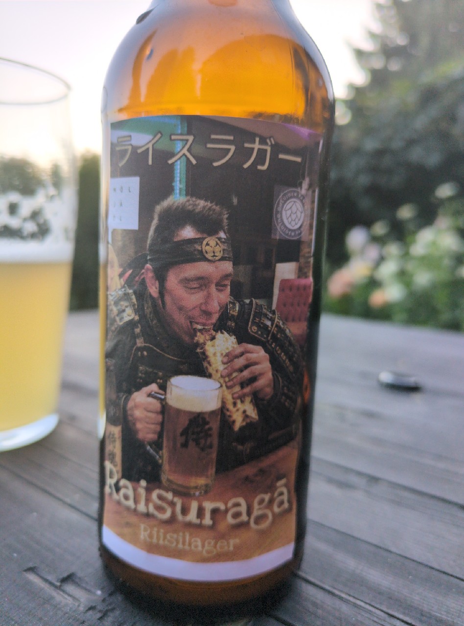Raisuragā, Finland